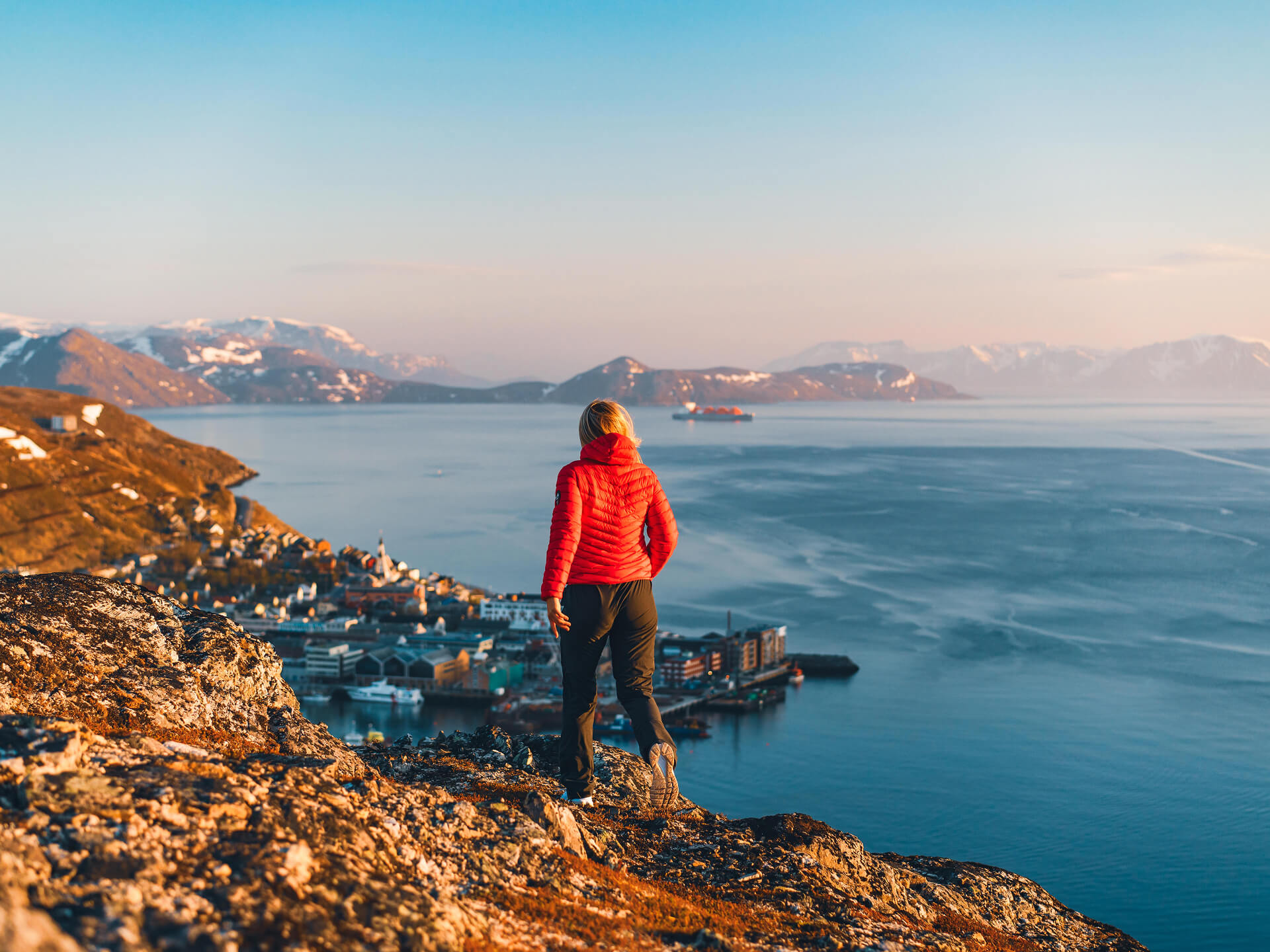 Utsikt over Hammerfest der G. Hagen forvalter næringseiendom